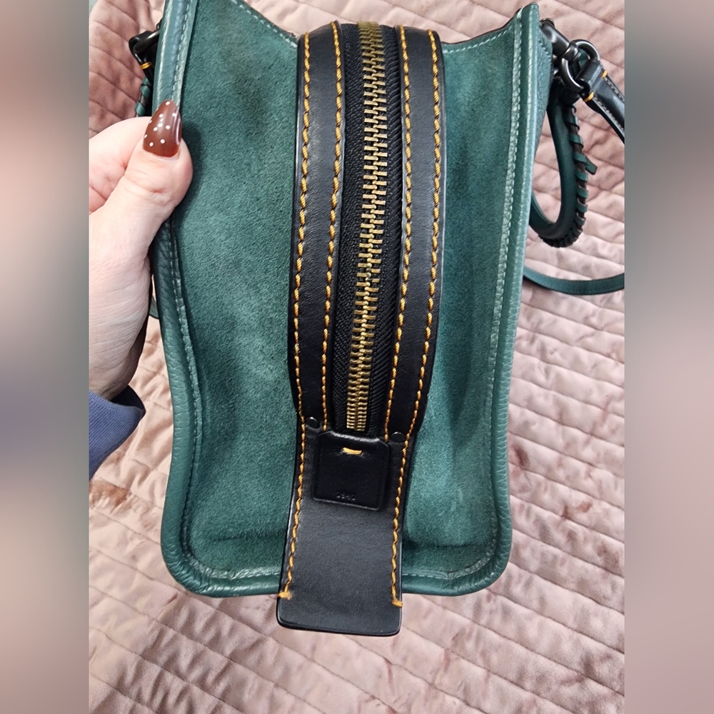 Coach Rouge Large - Picture 8 of 13